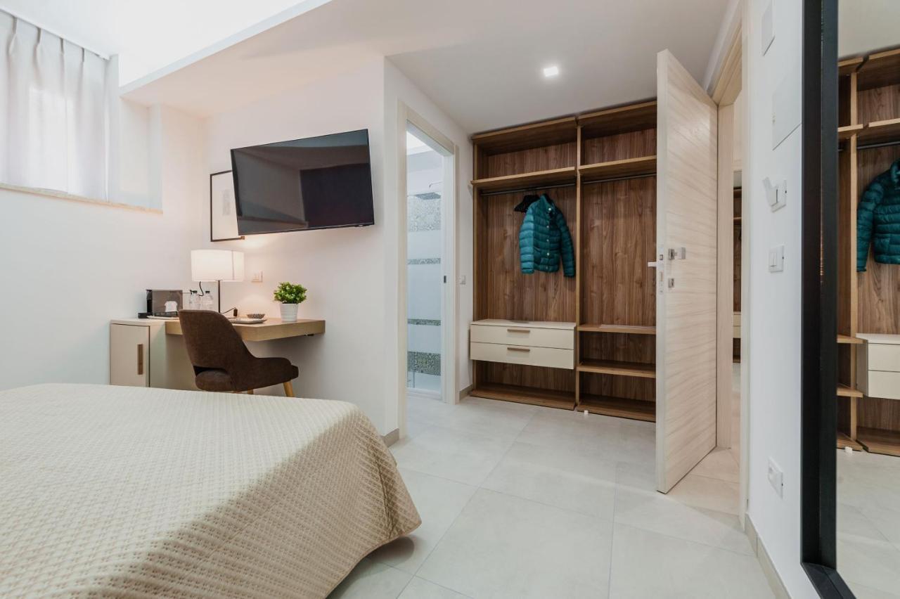 Archimede'S Rooms Syrakus Exterior foto
